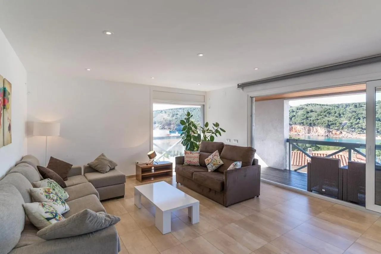 L' Escala Villa Reina