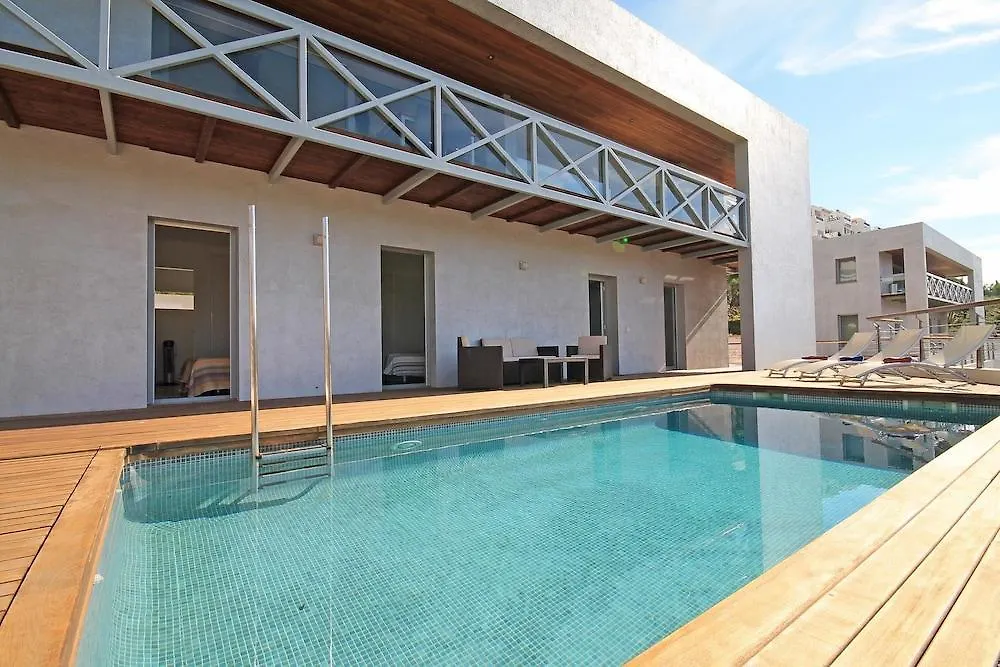 L' Escala Villa Reina